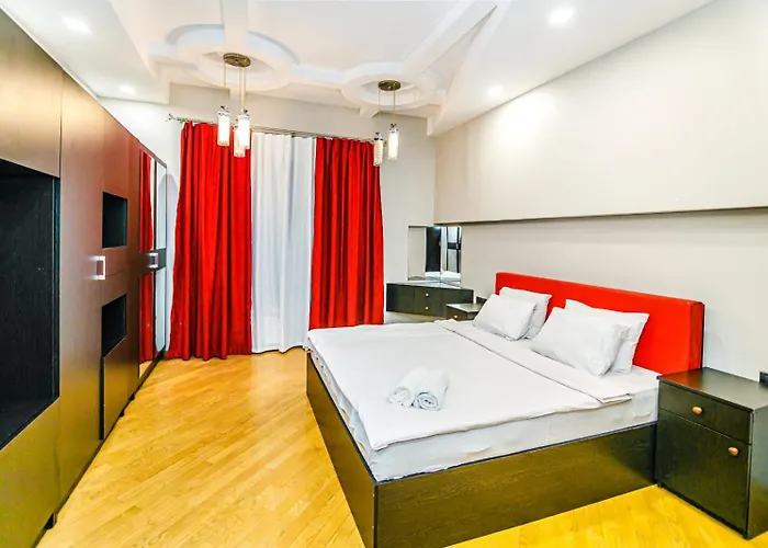 Charming Lux Apartment