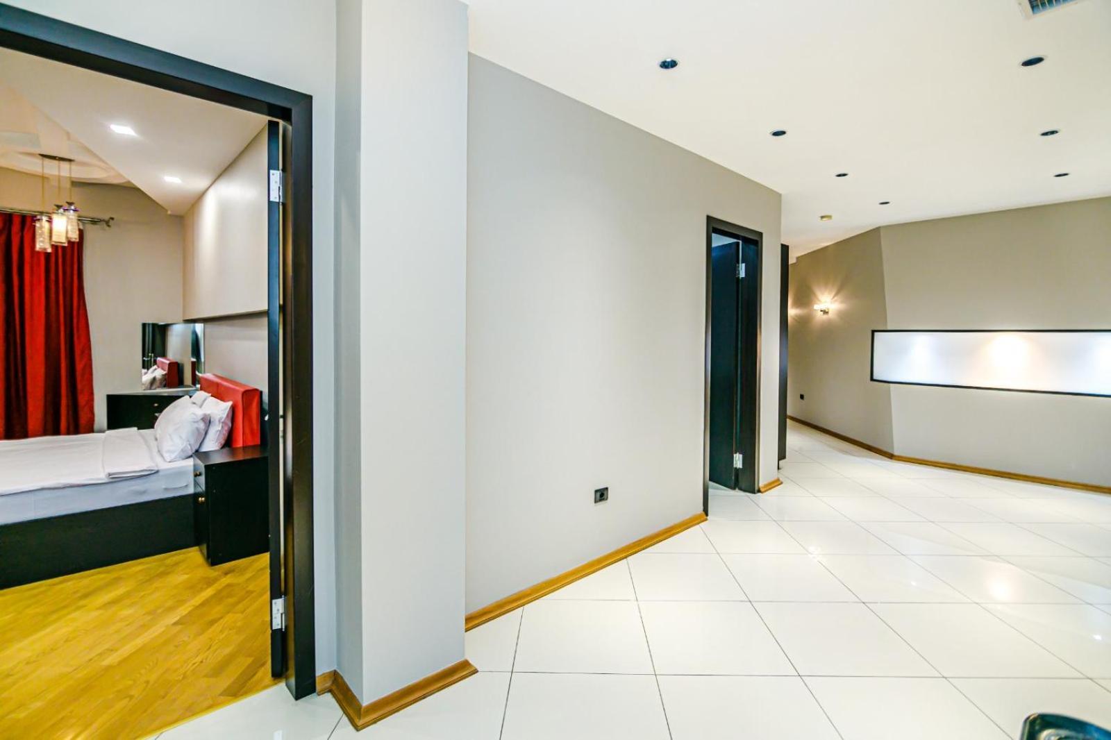 Apartment Charming Lux Baku